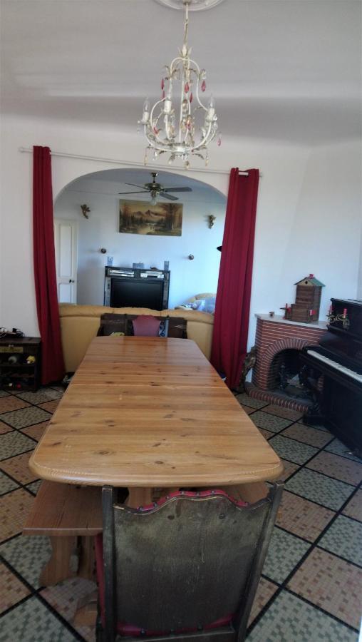 Chambre D'Hote Dans Maison Atypique Possibilite 1 Lit Supplementaire Pour 15 Euros Sancoins Екстериор снимка